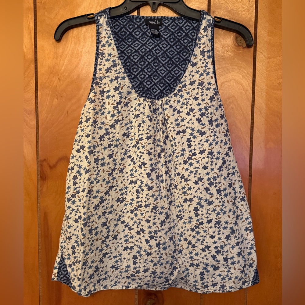 Rue21 Tank